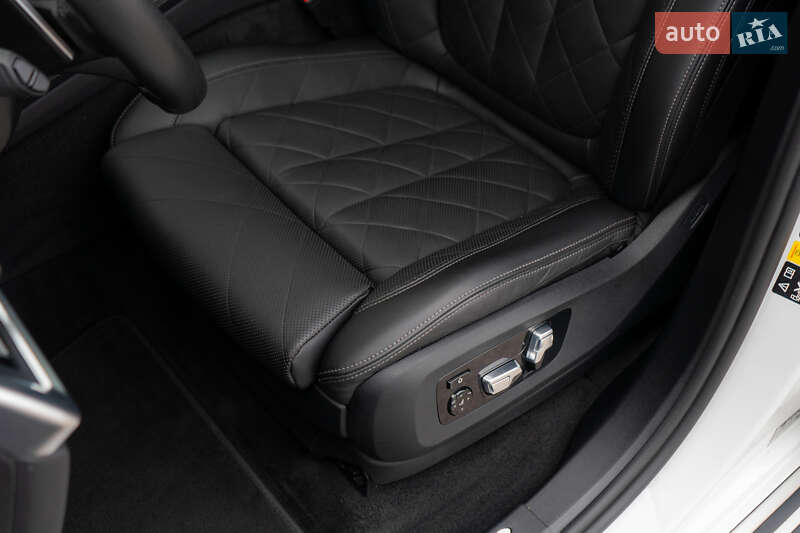 Внедорожник / Кроссовер BMW X7 2023 в Киеве фото 29 Внедорожник / Кроссовер BMW X7 2023 в Киеве