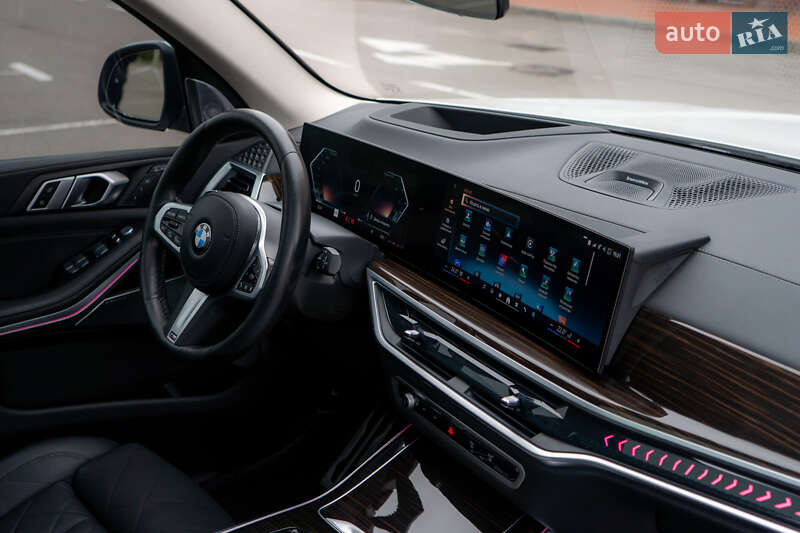 Внедорожник / Кроссовер BMW X7 2023 в Киеве фото 48 Внедорожник / Кроссовер BMW X7 2023 в Киеве