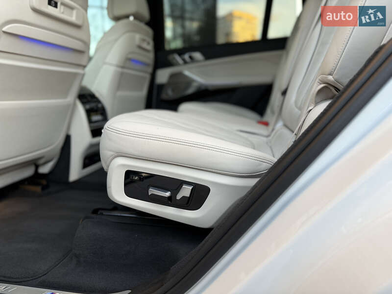 Позашляховик / Кросовер BMW X7 2021 в Львові фото 74 Позашляховик / Кросовер BMW X7 2021 в Львові