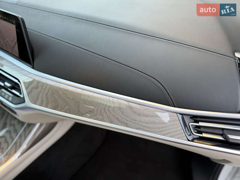 Позашляховик / Кросовер BMW X7 2021 в Львові фото 98 Позашляховик / Кросовер BMW X7 2021 в Львові