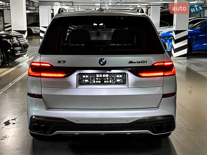 Внедорожник / Кроссовер BMW X7 2020 в Киеве
