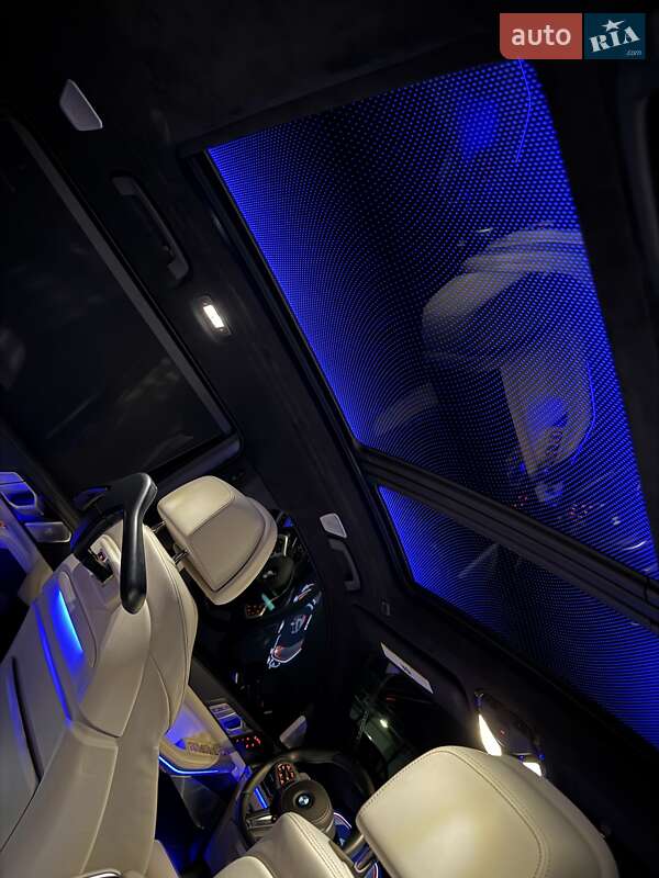 Внедорожник / Кроссовер BMW X7 2020 в Киеве