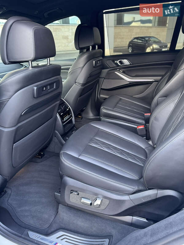 Внедорожник / Кроссовер BMW X7 2019 в Киеве фото 20 Внедорожник / Кроссовер BMW X7 2019 в Киеве