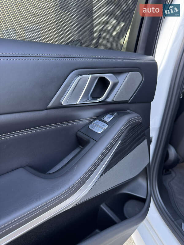 Внедорожник / Кроссовер BMW X7 2019 в Киеве фото 21 Внедорожник / Кроссовер BMW X7 2019 в Киеве