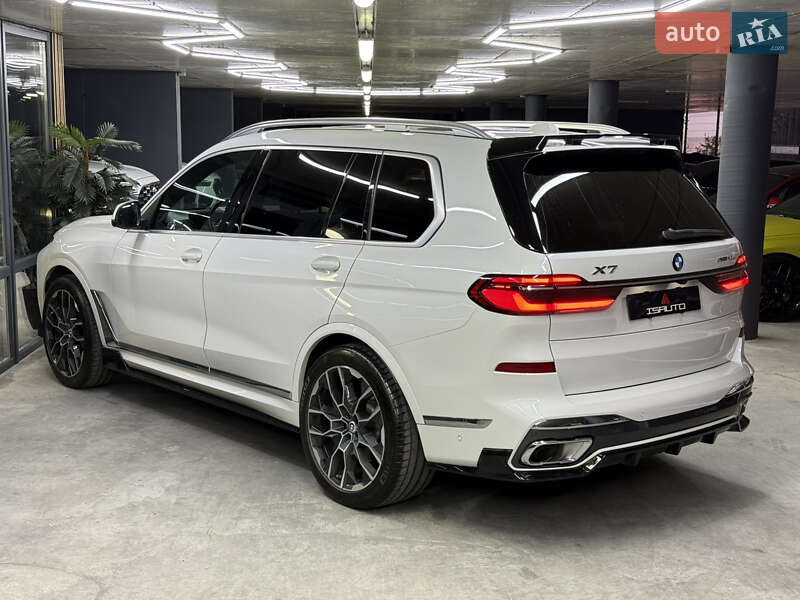 Позашляховик / Кросовер BMW X7 2023 в Одесі фото 10 Позашляховик / Кросовер BMW X7 2023 в Одесі