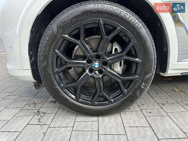 Внедорожник / Кроссовер BMW X7 2019 в Тернополе