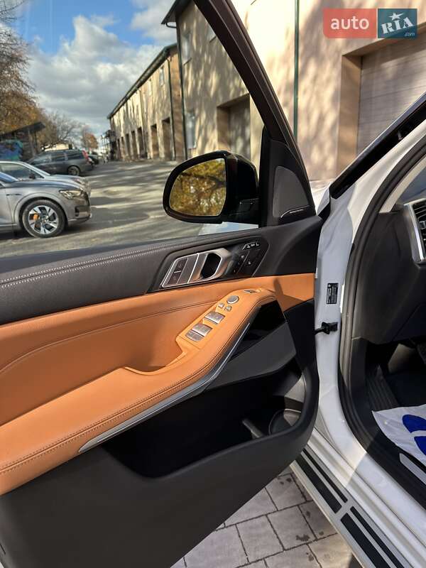 Внедорожник / Кроссовер BMW X7 2019 в Тернополе