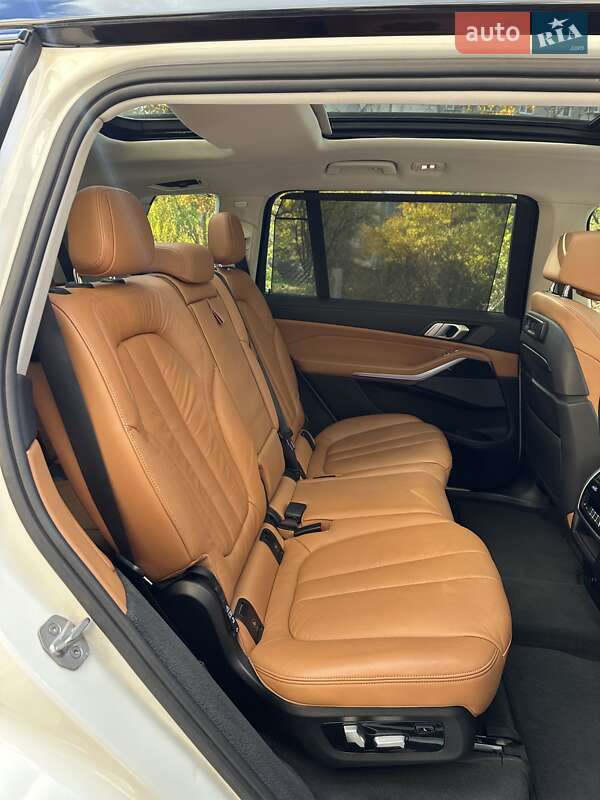 Внедорожник / Кроссовер BMW X7 2019 в Тернополе