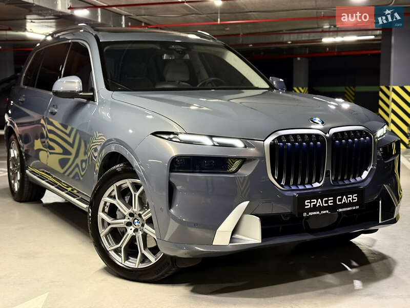 Внедорожник / Кроссовер BMW X7 2023 в Киеве