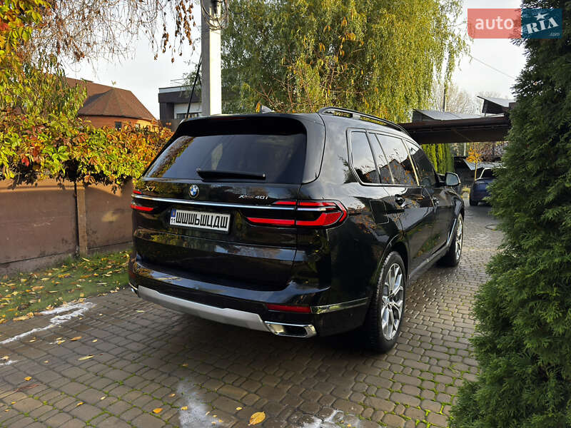 Внедорожник / Кроссовер BMW X7 2021 в Киеве