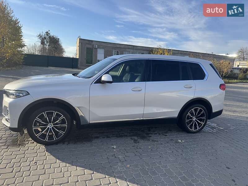 Внедорожник / Кроссовер BMW X7 2020 в Виннице