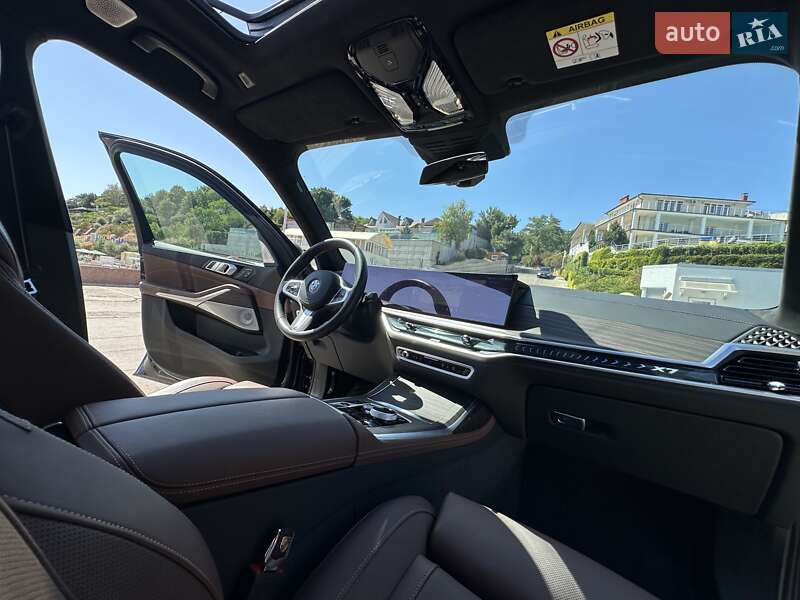 Внедорожник / Кроссовер BMW X7 2024 в Одессе фото 31 Внедорожник / Кроссовер BMW X7 2024 в Одессе