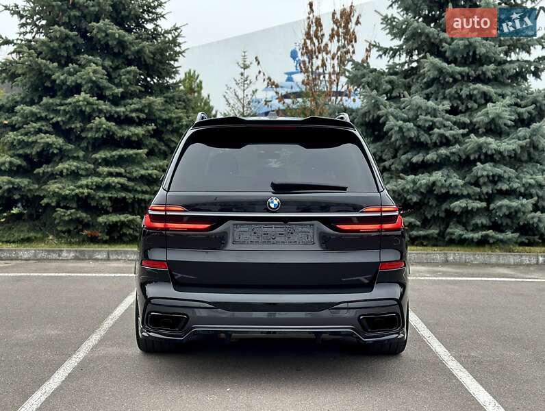 Внедорожник / Кроссовер BMW X7 2023 в Киеве