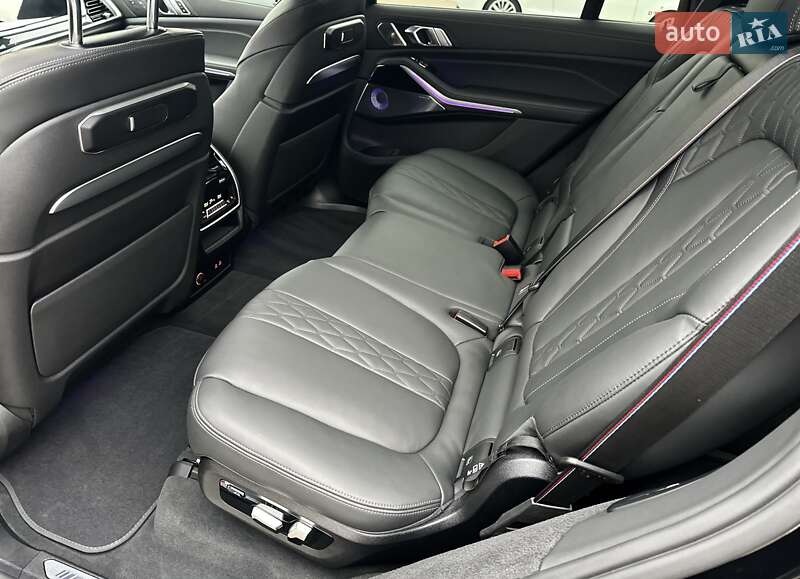 Внедорожник / Кроссовер BMW X7 2023 в Киеве