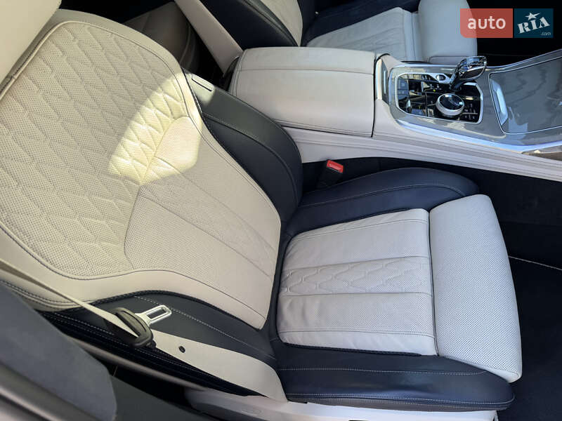 Внедорожник / Кроссовер BMW X7 2021 в Львове фото 38 Внедорожник / Кроссовер BMW X7 2021 в Львове