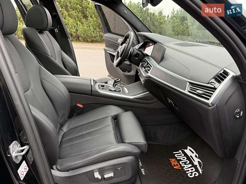 Позашляховик / Кросовер BMW X7 2022 в Києві