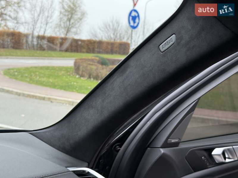 Позашляховик / Кросовер BMW X7 2022 в Києві