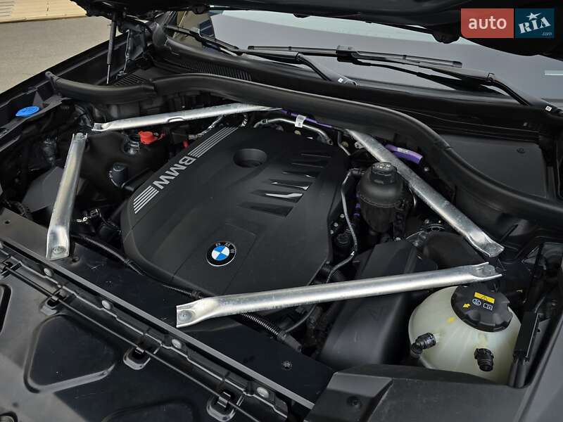 Позашляховик / Кросовер BMW X7 2023 в Києві