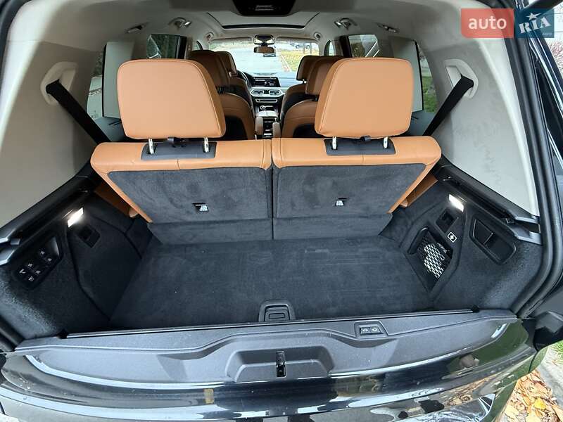 Внедорожник / Кроссовер BMW X7 2020 в Киеве