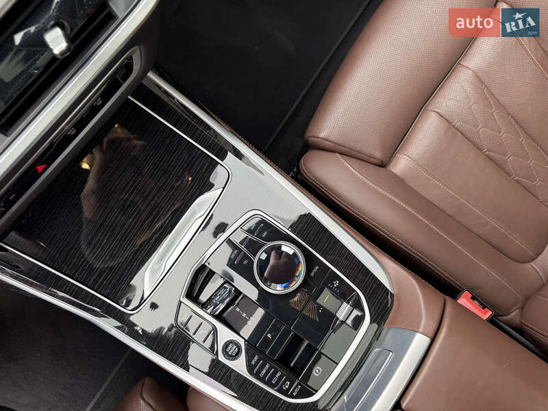 Внедорожник / Кроссовер BMW X7 2022 в Полтаве фото 29 Внедорожник / Кроссовер BMW X7 2022 в Полтаве