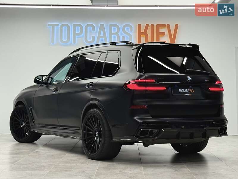 Внедорожник / Кроссовер BMW X7 2023 в Киеве