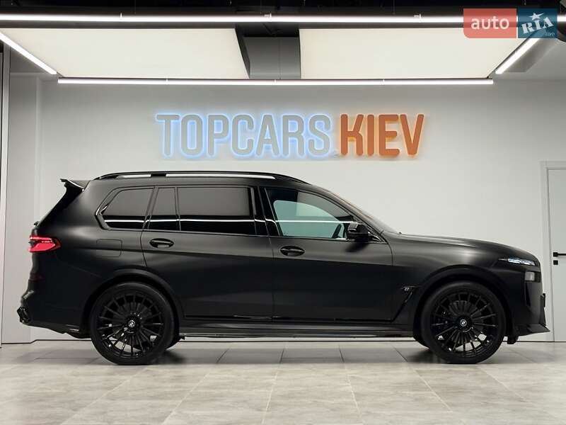 Внедорожник / Кроссовер BMW X7 2023 в Киеве