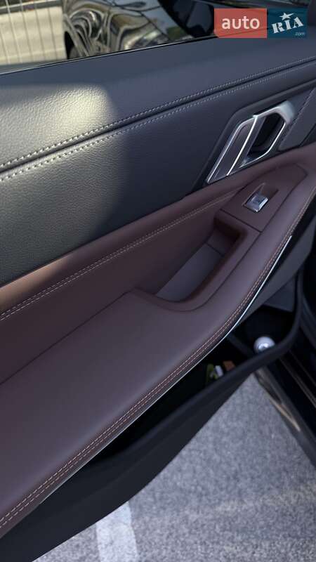 Внедорожник / Кроссовер BMW X7 2020 в Ровно