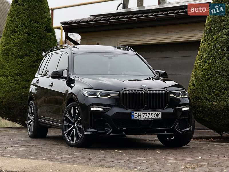 Внедорожник / Кроссовер BMW X7 2021 в Одессе