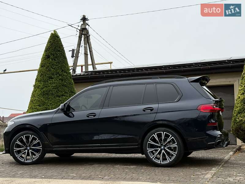 Внедорожник / Кроссовер BMW X7 2021 в Одессе