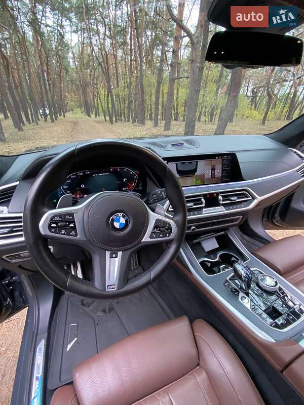 Позашляховик / Кросовер BMW X7 2022 в Дніпрі фото 7 Позашляховик / Кросовер BMW X7 2022 в Дніпрі