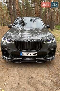 Внедорожник / Кроссовер BMW X7 2022 в Днепре