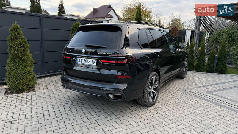 Внедорожник / Кроссовер BMW X7 2024 в Ивано-Франковске