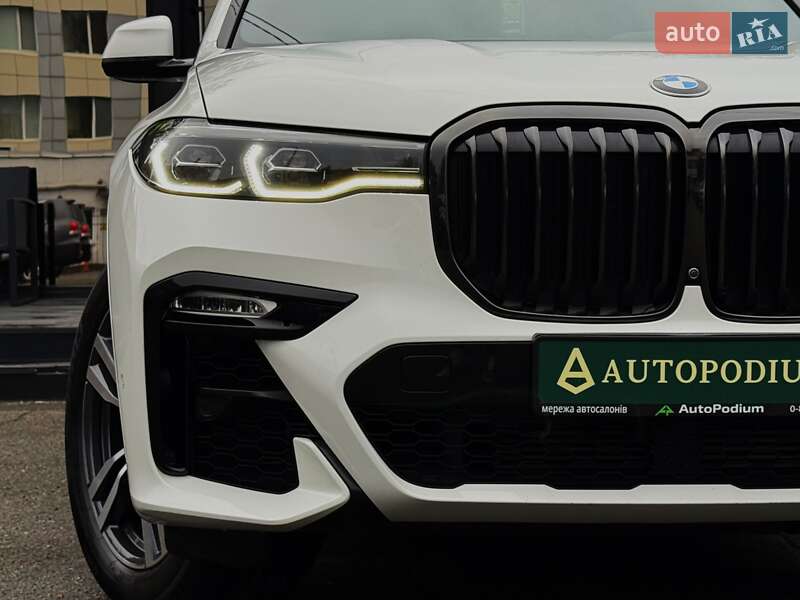 Внедорожник / Кроссовер BMW X7 2022 в Киеве