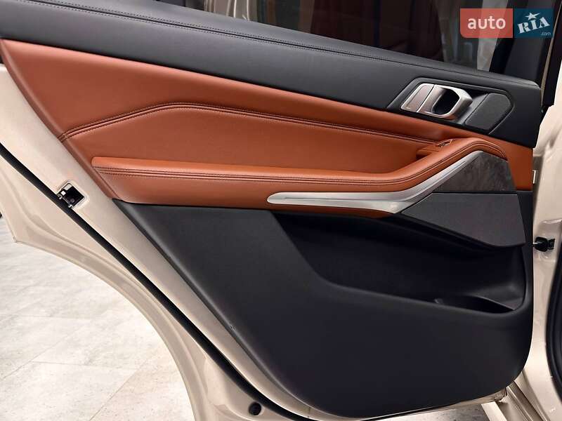 Позашляховик / Кросовер BMW X7 2019 в Києві