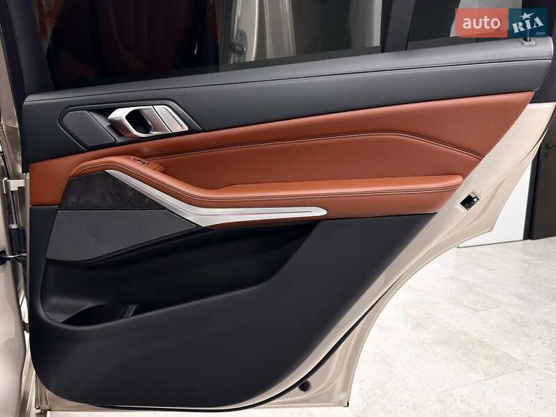 Позашляховик / Кросовер BMW X7 2019 в Києві