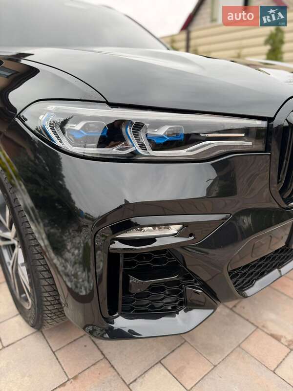 Внедорожник / Кроссовер BMW X7 2022 в Киеве фото 14 Внедорожник / Кроссовер BMW X7 2022 в Киеве