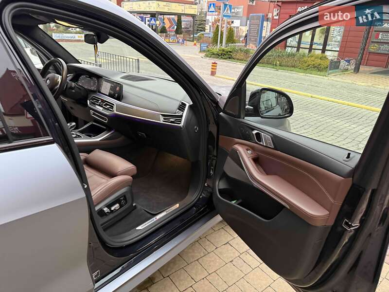 Внедорожник / Кроссовер BMW X7 2021 в Львове фото 60 Внедорожник / Кроссовер BMW X7 2021 в Львове