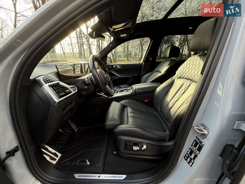 Внедорожник / Кроссовер BMW X7 2023 в Тернополе