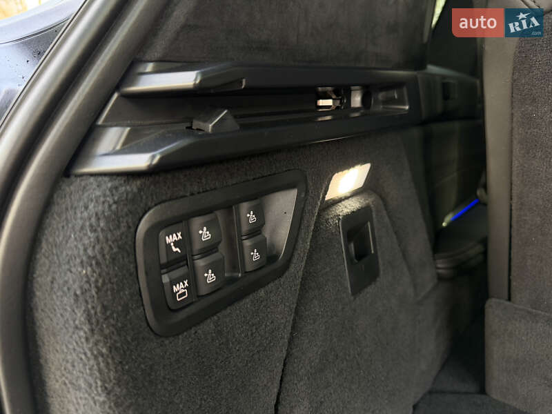 Внедорожник / Кроссовер BMW X7 2023 в Тернополе