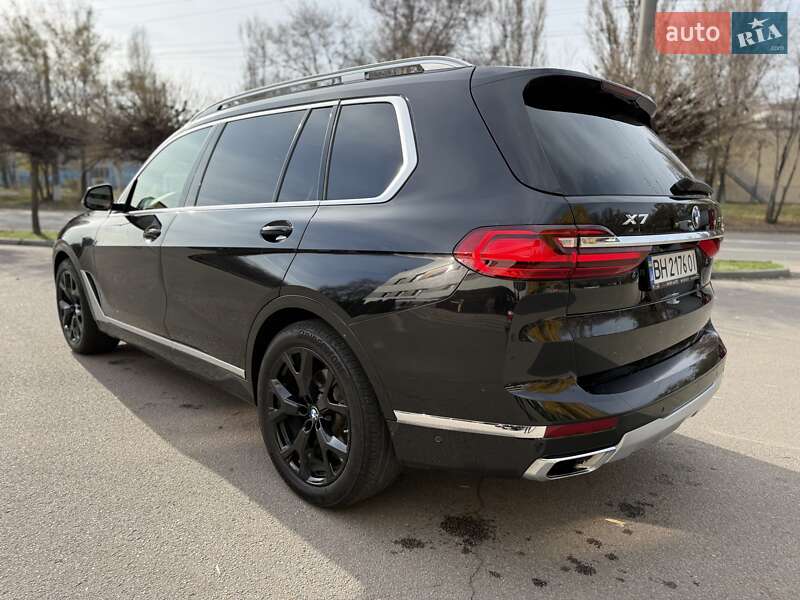 Внедорожник / Кроссовер BMW X7 2020 в Днепре фото 9 Внедорожник / Кроссовер BMW X7 2020 в Днепре