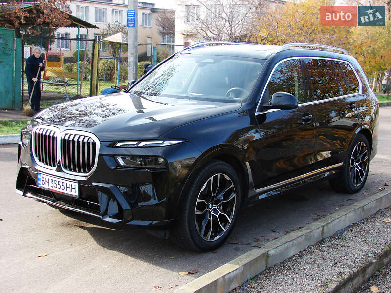 Внедорожник / Кроссовер BMW X7 2023 в Одессе фото 5 Внедорожник / Кроссовер BMW X7 2023 в Одессе