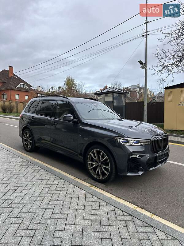 Позашляховик / Кросовер BMW X7 2022 в Києві