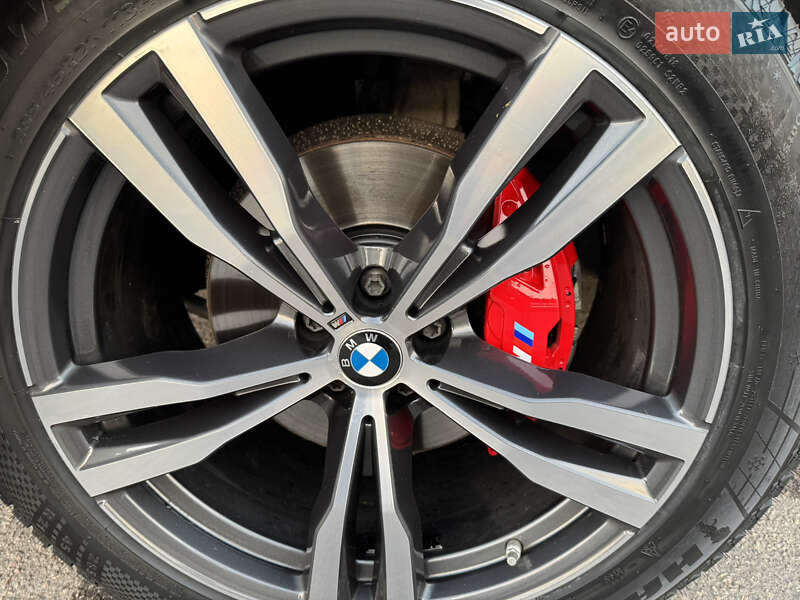 Позашляховик / Кросовер BMW X7 2019 в Дніпрі