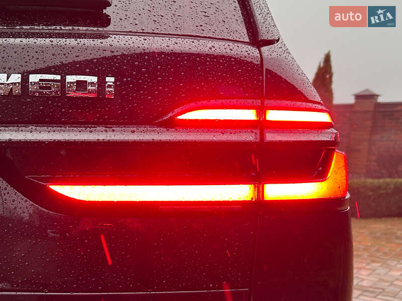 Внедорожник / Кроссовер BMW X7 2024 в Киеве