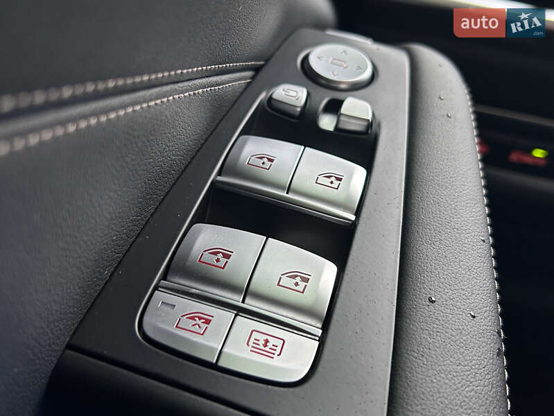 Внедорожник / Кроссовер BMW X7 2024 в Киеве