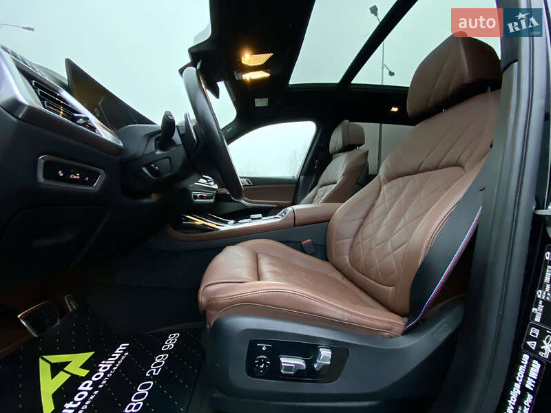 Внедорожник / Кроссовер BMW X7 2023 в Киеве