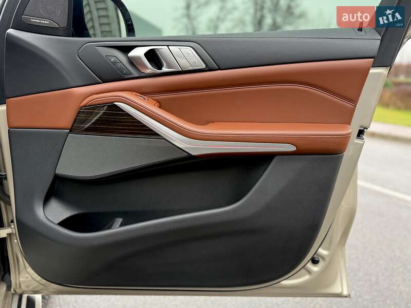 Позашляховик / Кросовер BMW X7 2019 в Києві