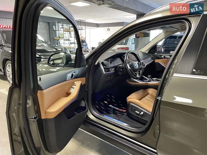 Внедорожник / Кроссовер BMW X7 2022 в Львове