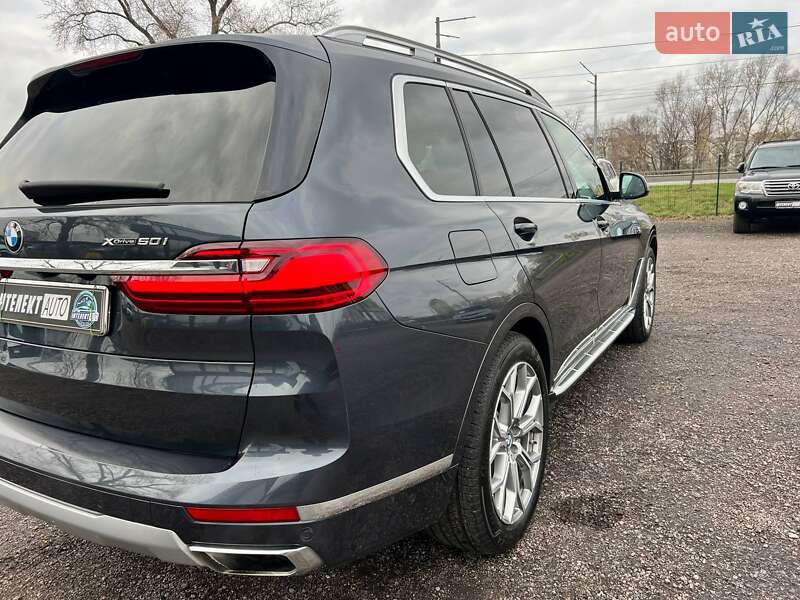 Внедорожник / Кроссовер BMW X7 2019 в Киеве