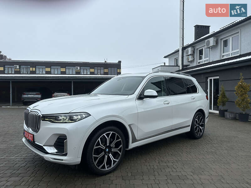 Внедорожник / Кроссовер BMW X7 2019 в Владимире